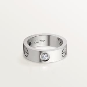 LOVE リング、クラシックモデル、ダイヤモンド3石